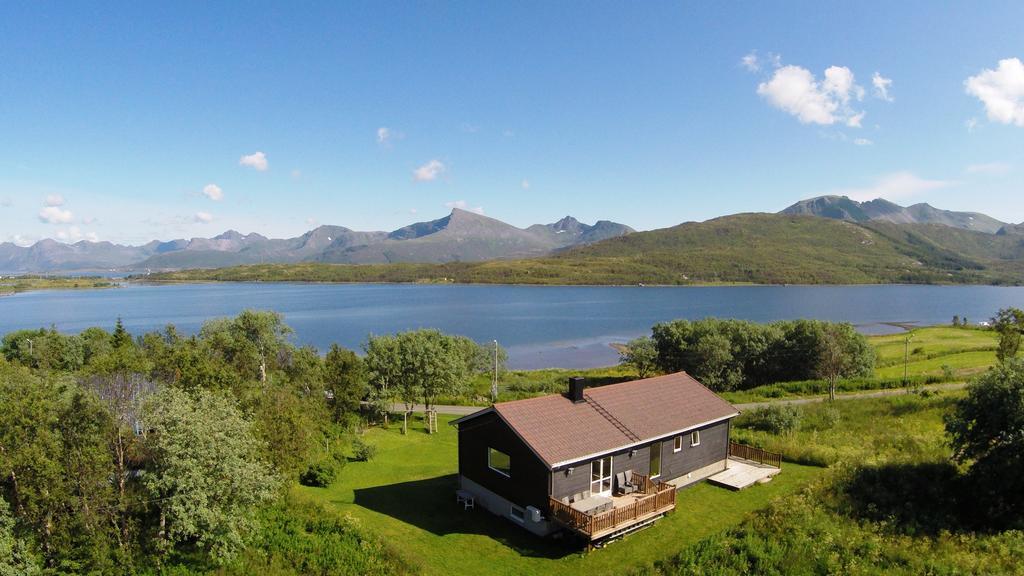 Midt I Lofoten Alstad  Luaran gambar